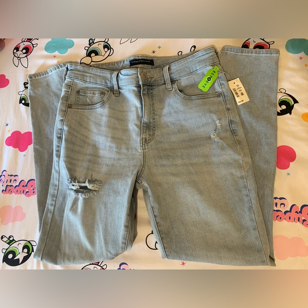 Aeropostale Distressed Skinny Jeans